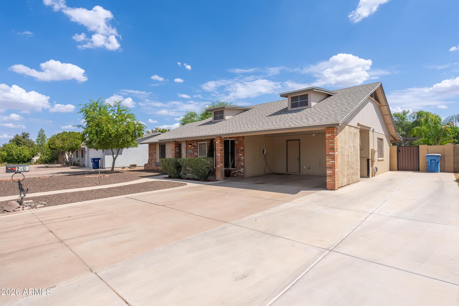 2309 E COMMONWEALTH Avenue, Chandler, AZ 85225 — photo 2 of 31