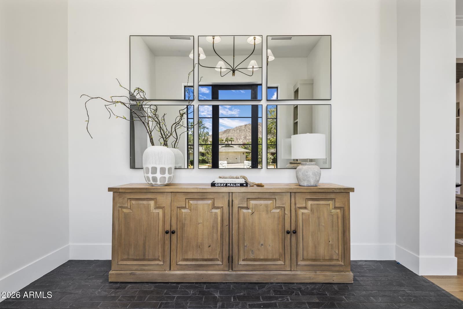 5935 E Calle Tuberia, Phoenix, AZ 85018 — photo 4 of 50