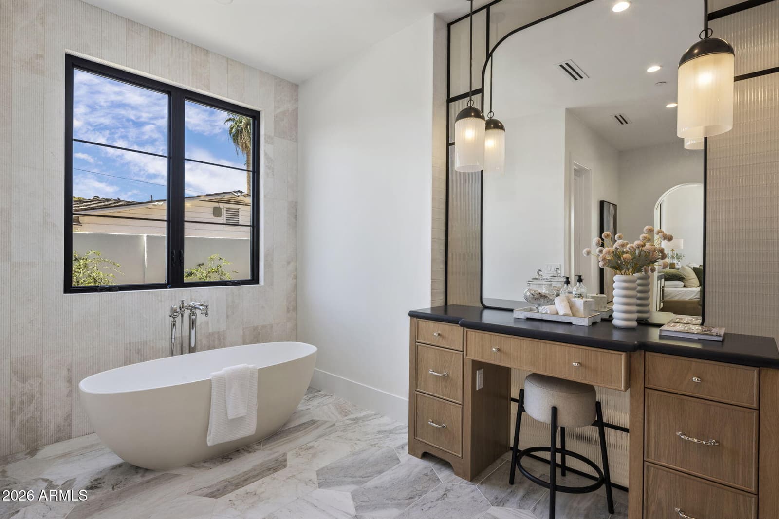 5935 E Calle Tuberia, Phoenix, AZ 85018 — photo 24 of 50