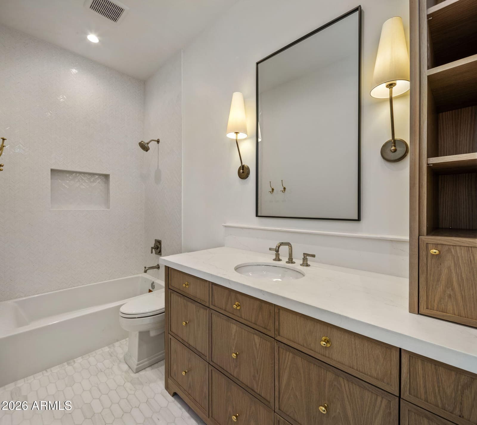 5935 E Calle Tuberia, Phoenix, AZ 85018 — photo 34 of 50