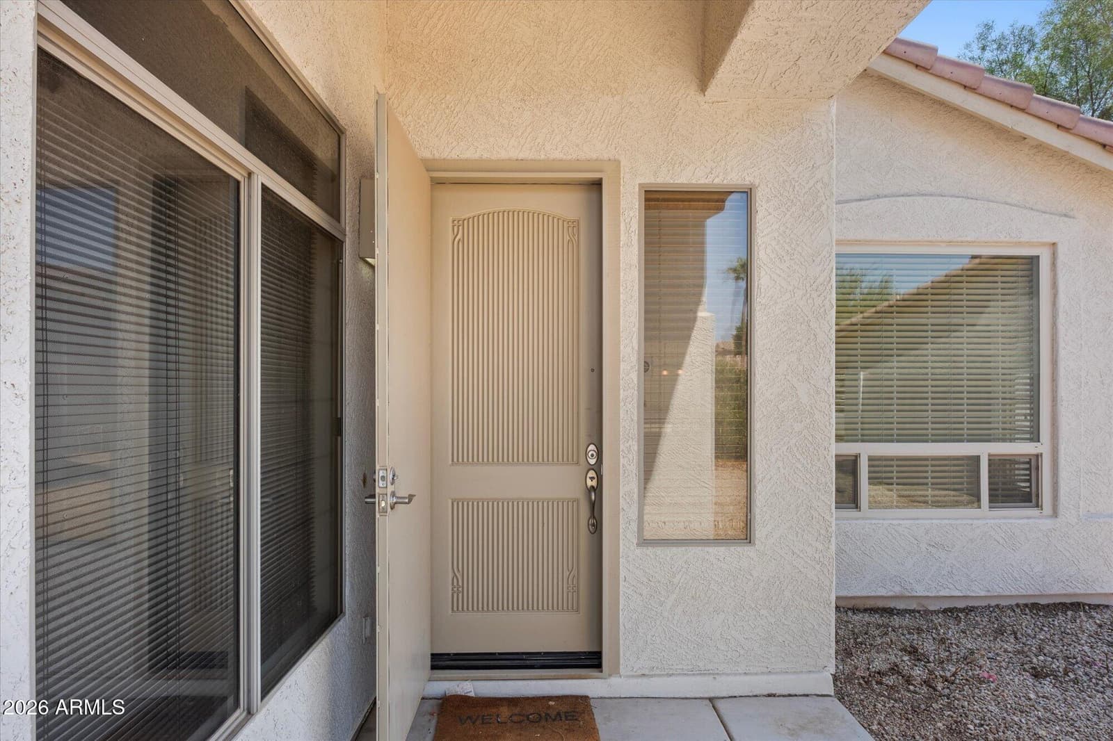 61 S Forest Drive, Chandler, AZ 85226 — photo 5 of 36
