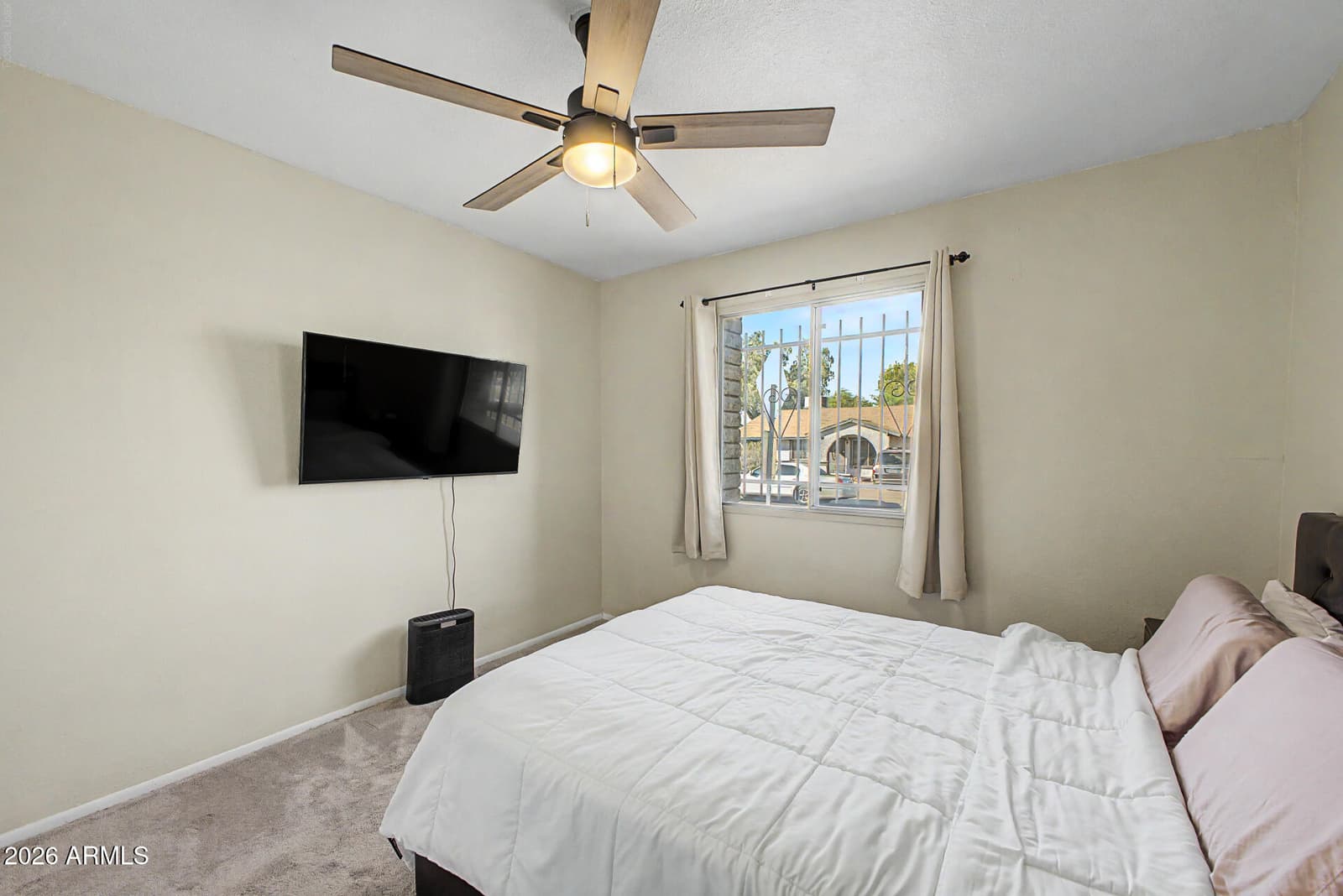 2321 W VINEYARD Road, Tempe, AZ 85282 — photo 15 of 30