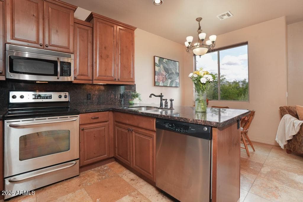 3385 Calle Del Sol 13, Sedona, AZ 86336 — photo 8 of 44