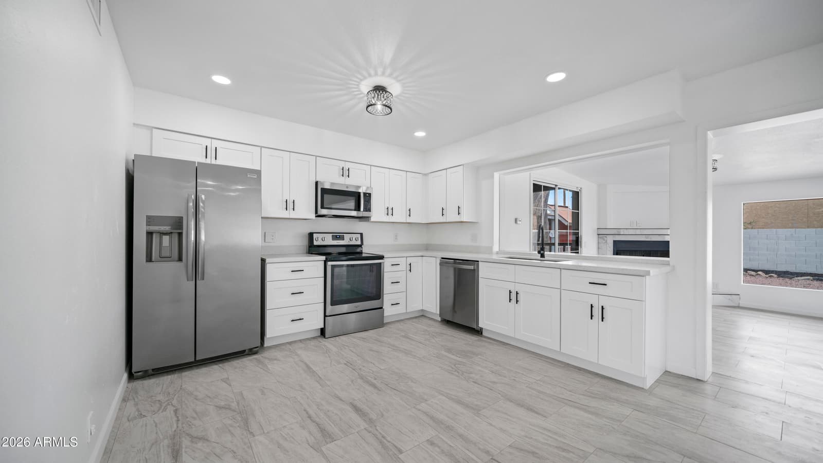 702 E SAGUARO Street, Casa Grande, AZ 85122 — photo 1 of 33