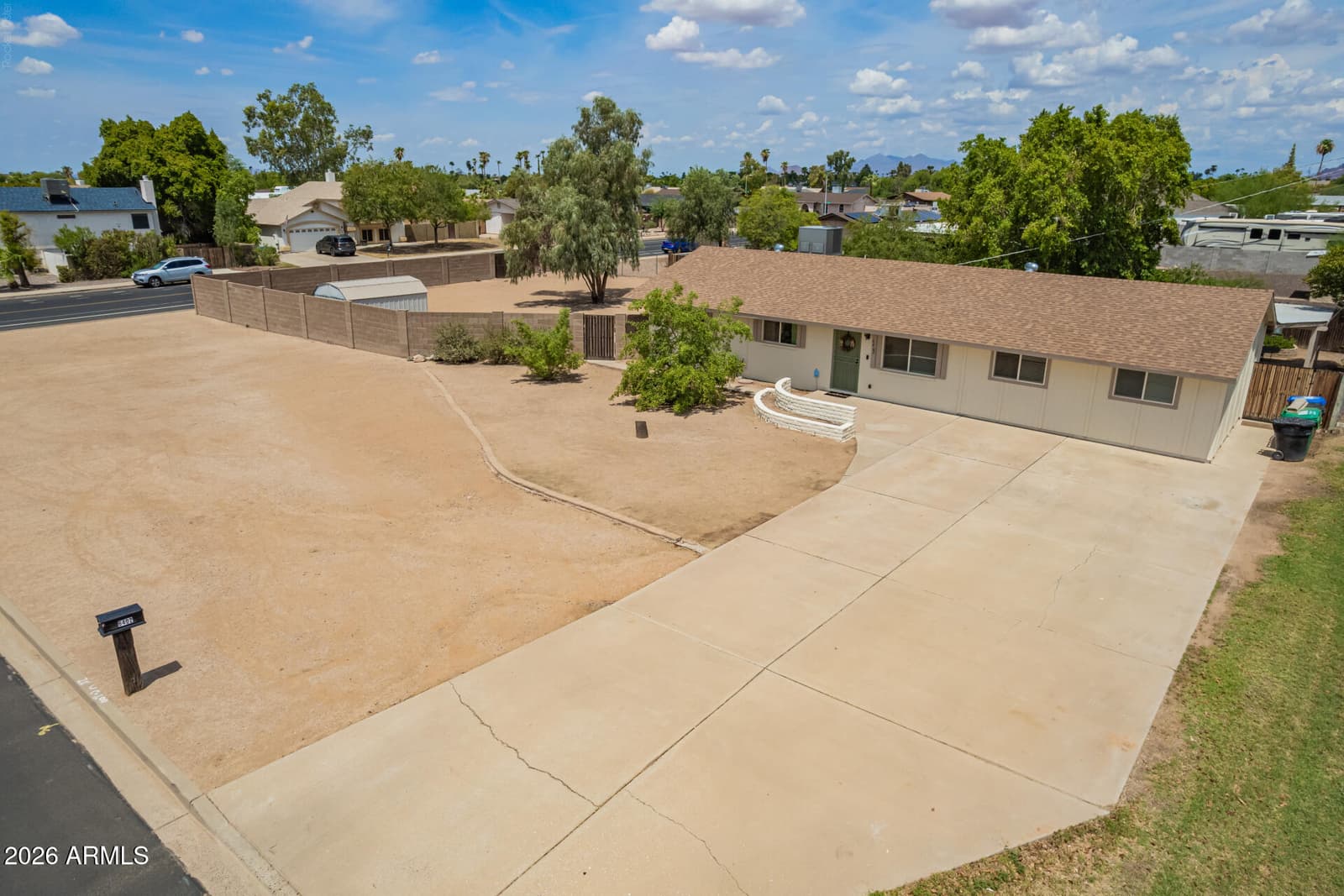 6402 E PRINCESS Drive, Mesa, AZ 85205 — photo 5 of 55