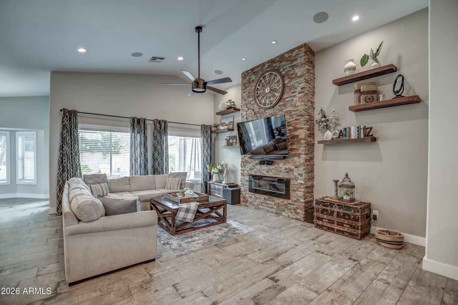 8809 W ALEX Avenue, Peoria, AZ 85382 — photo 4 of 21