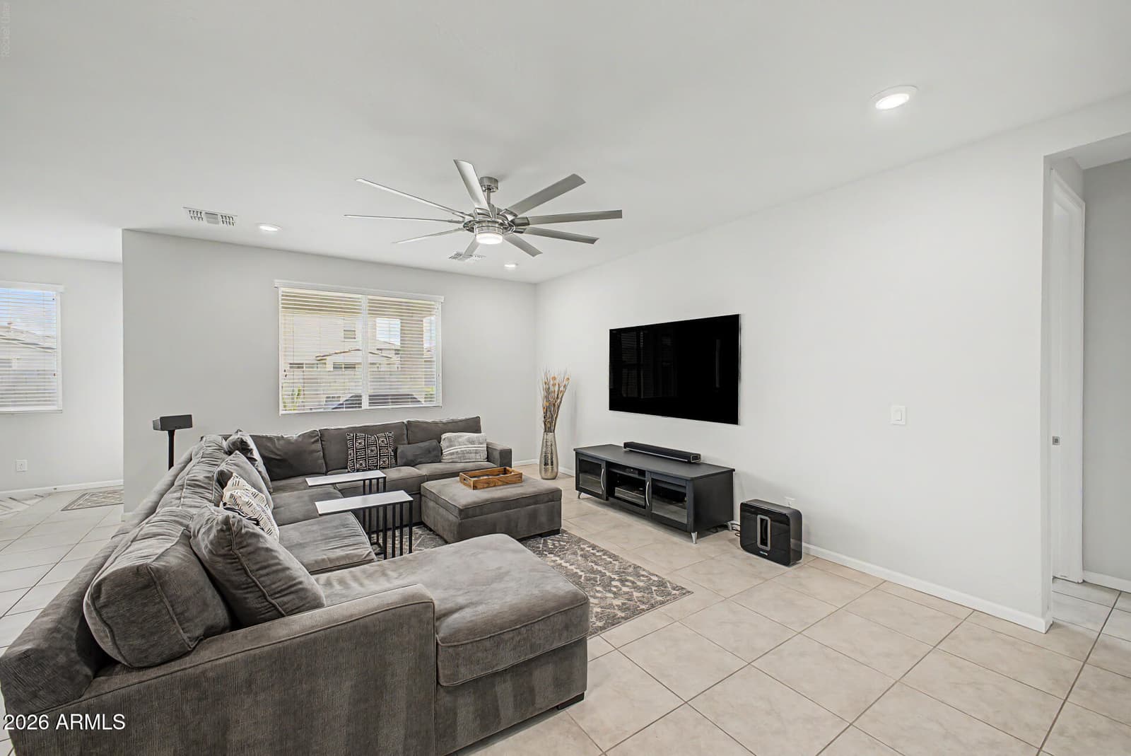 17985 W AVENIDA DEL SOL, Surprise, AZ 85387 — photo 9 of 36