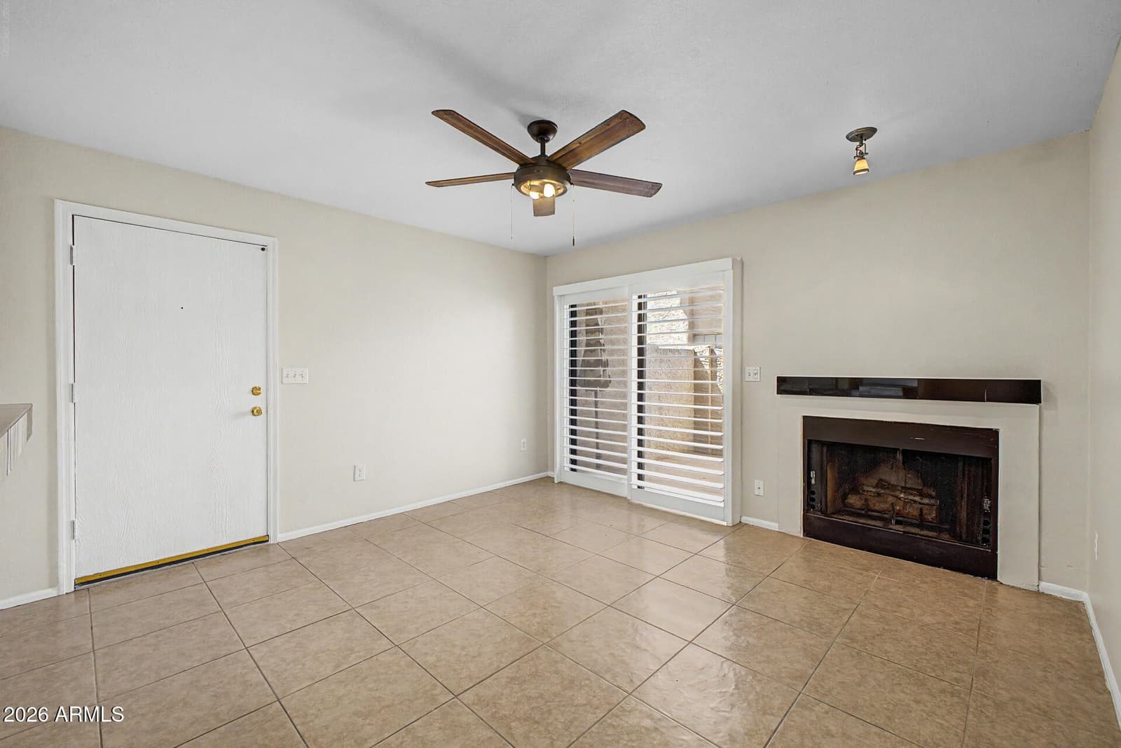 533 W GUADALUPE Road 1046, Mesa, AZ 85210 — photo 6 of 30