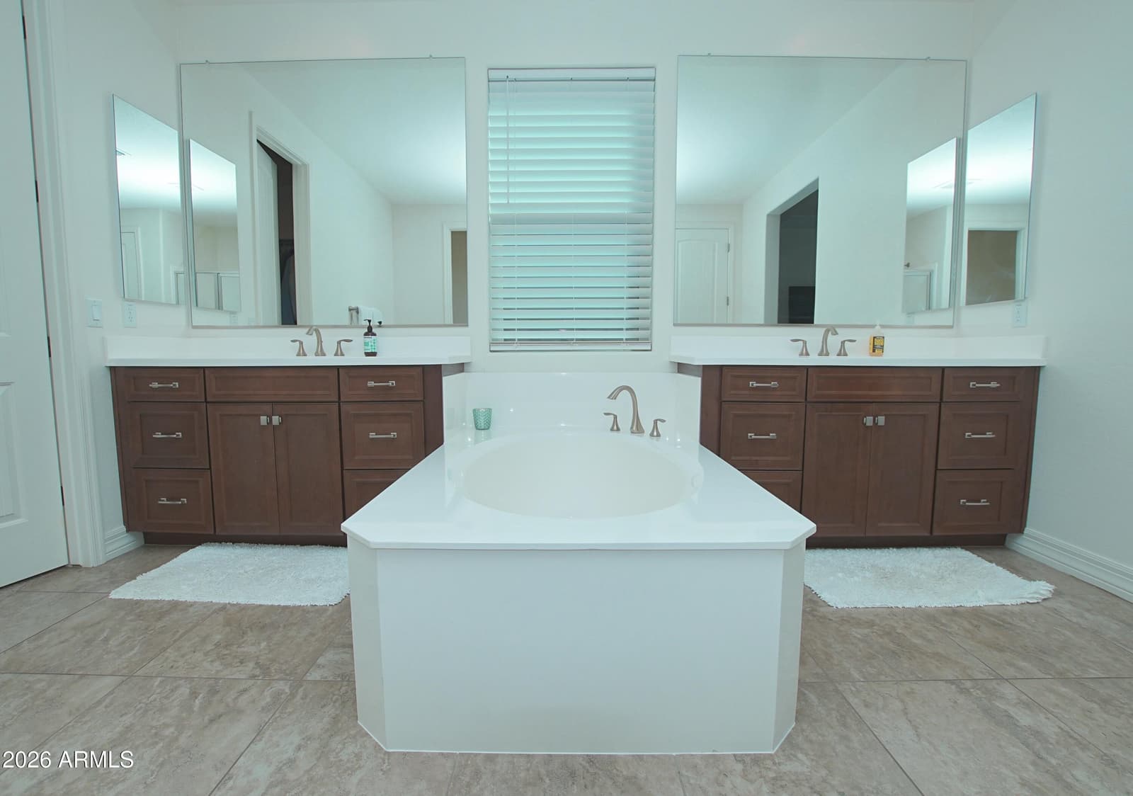 3016 W TUMBLEWEED Drive, Phoenix, AZ 85085 — photo 26 of 46