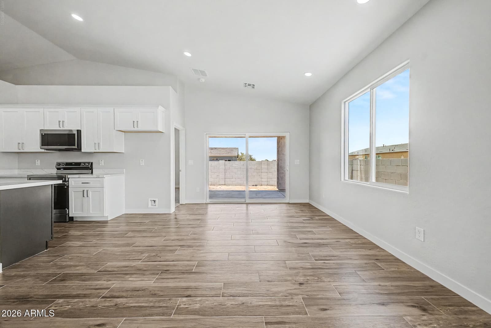 11064 W TORREN Drive, Arizona City, AZ 85123 — photo 9 of 35