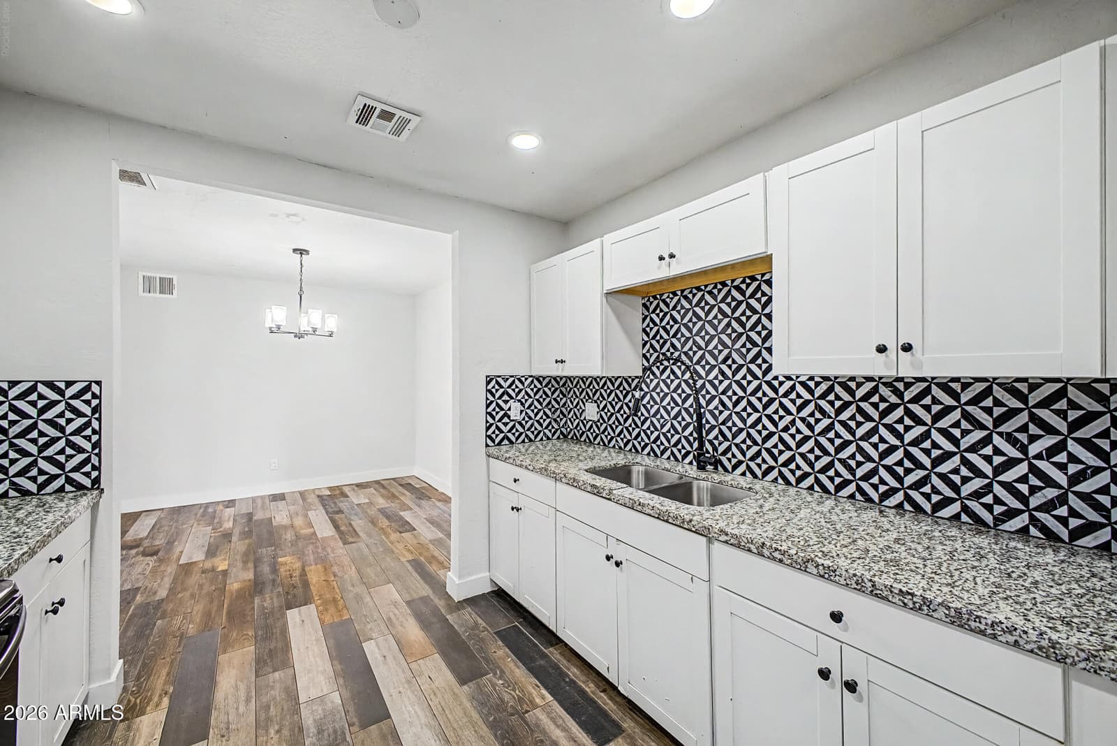 105 N LOS ROBLES Drive, Goodyear, AZ 85338 — photo 12 of 30