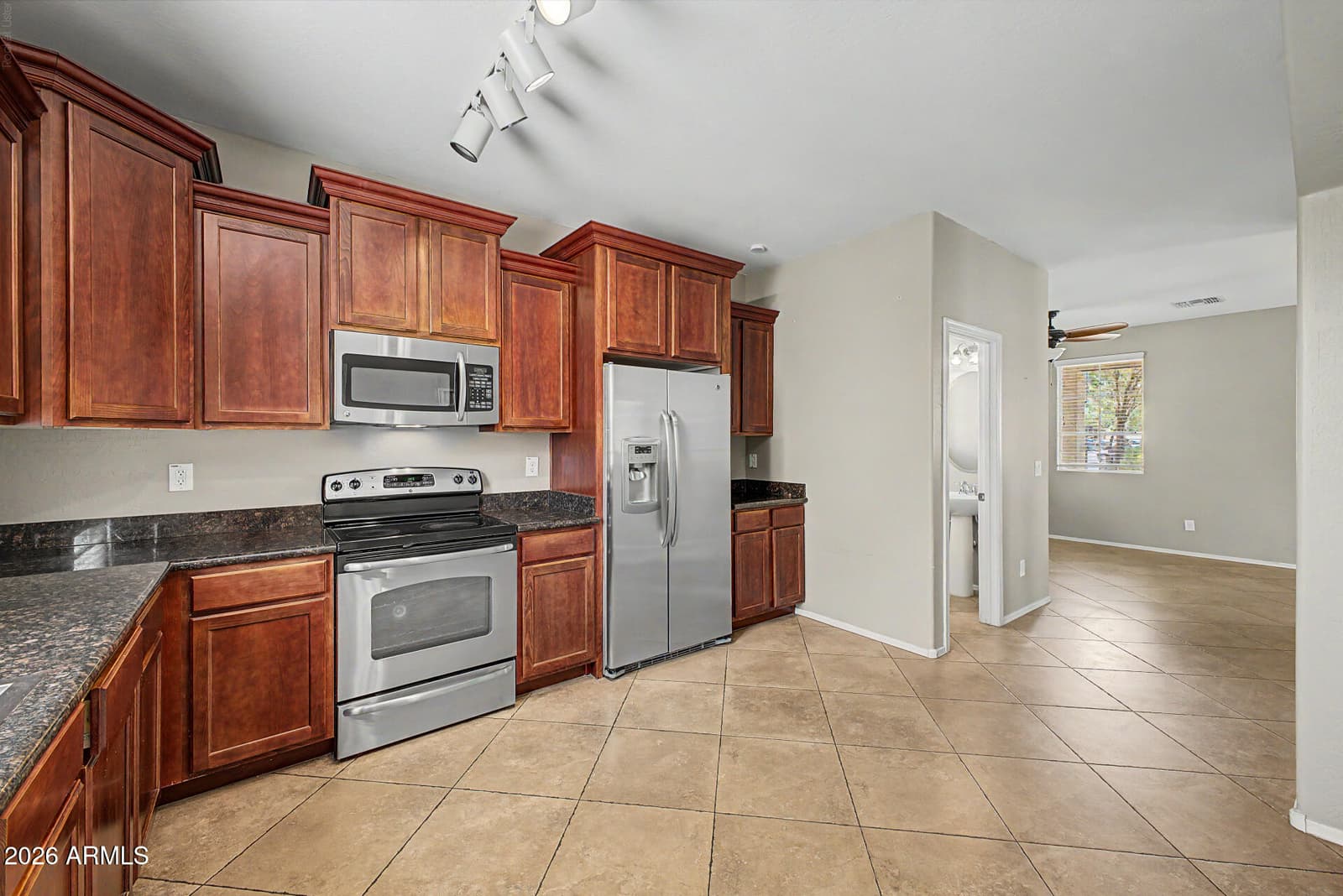 4215 E MILKY Way, Gilbert, AZ 85295 — photo 12 of 29