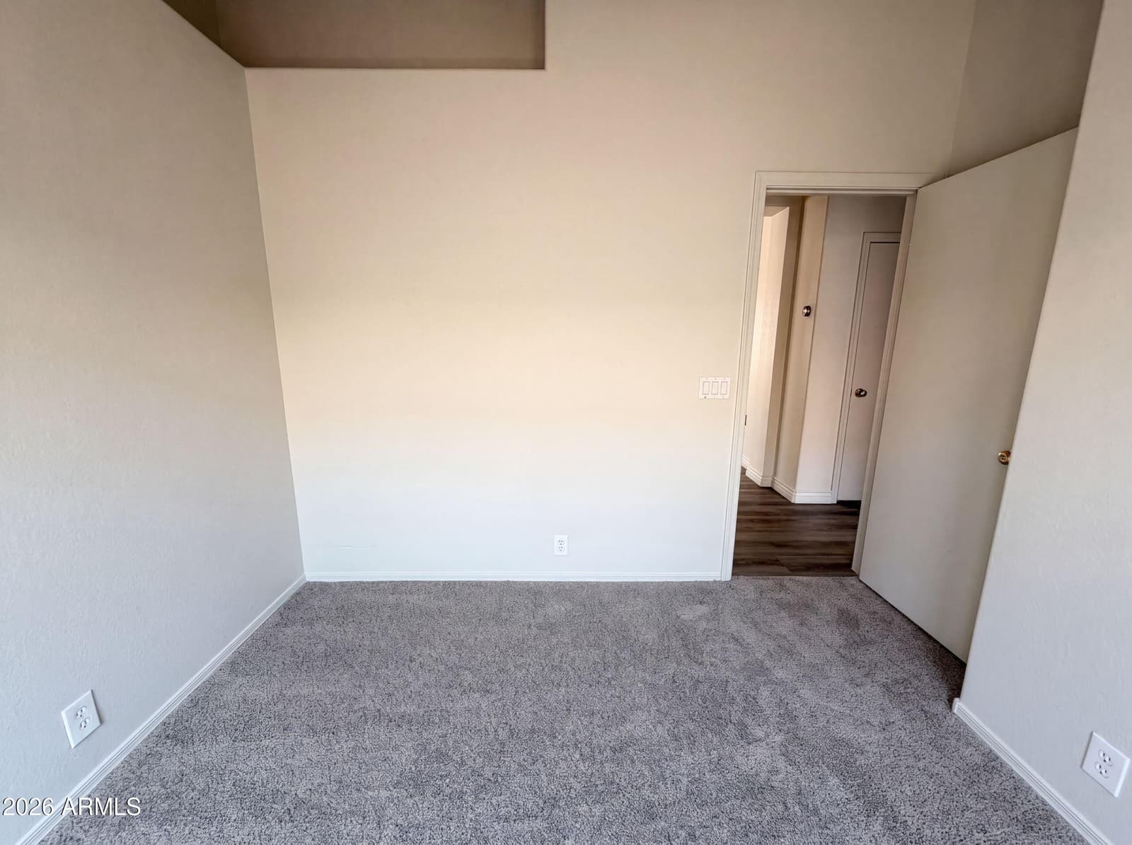 3428 W VIA DEL SOL Drive, Phoenix, AZ 85027 — photo 17 of 31