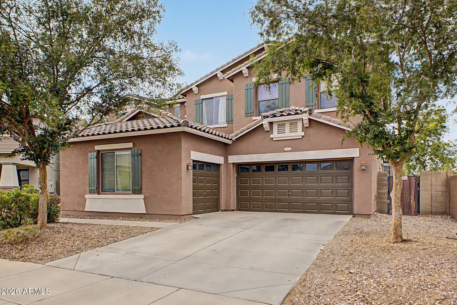 15864 W SHAW BUTTE Drive, Surprise, AZ 85379 — photo 3 of 49
