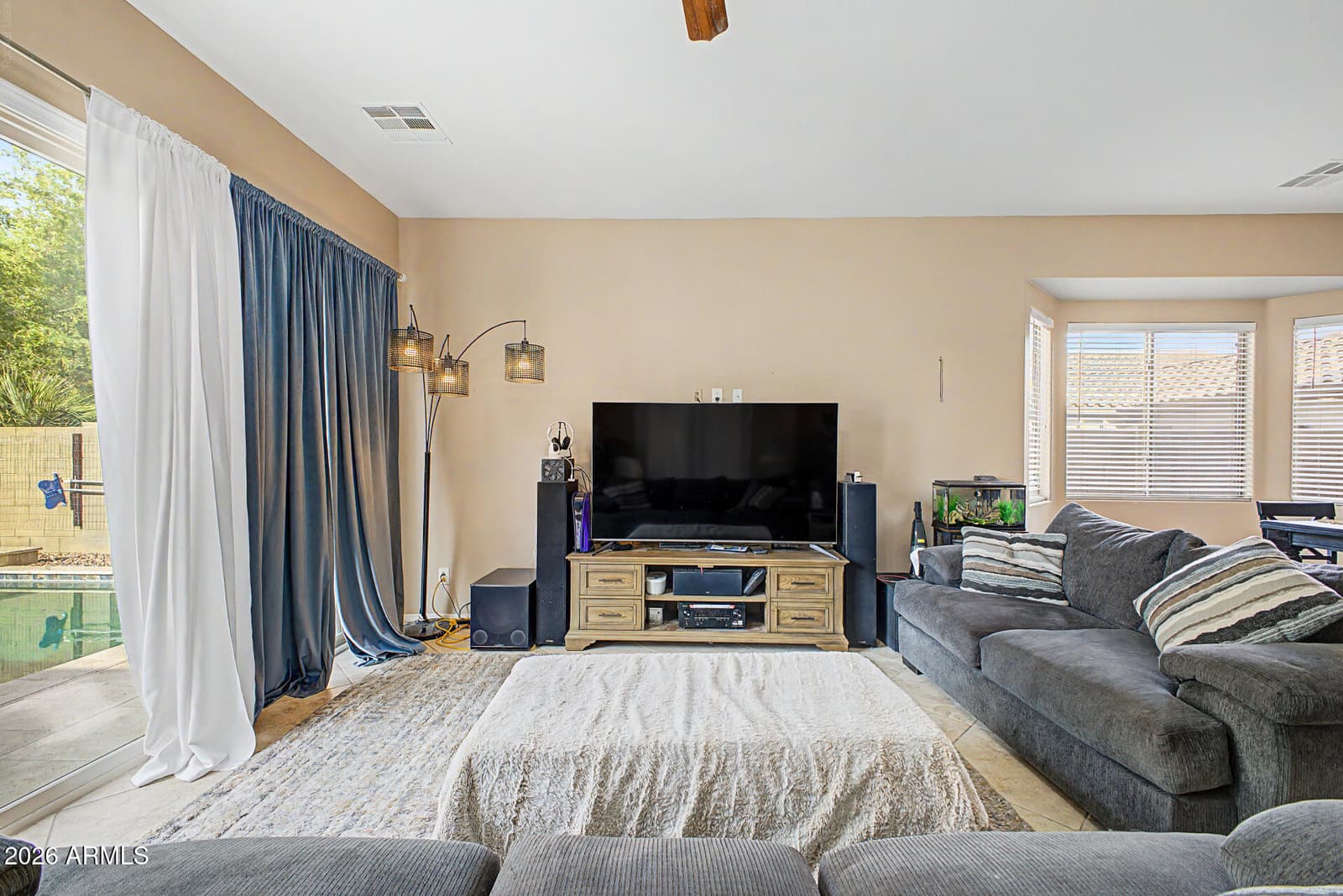 15864 W SHAW BUTTE Drive, Surprise, AZ 85379 — photo 10 of 49