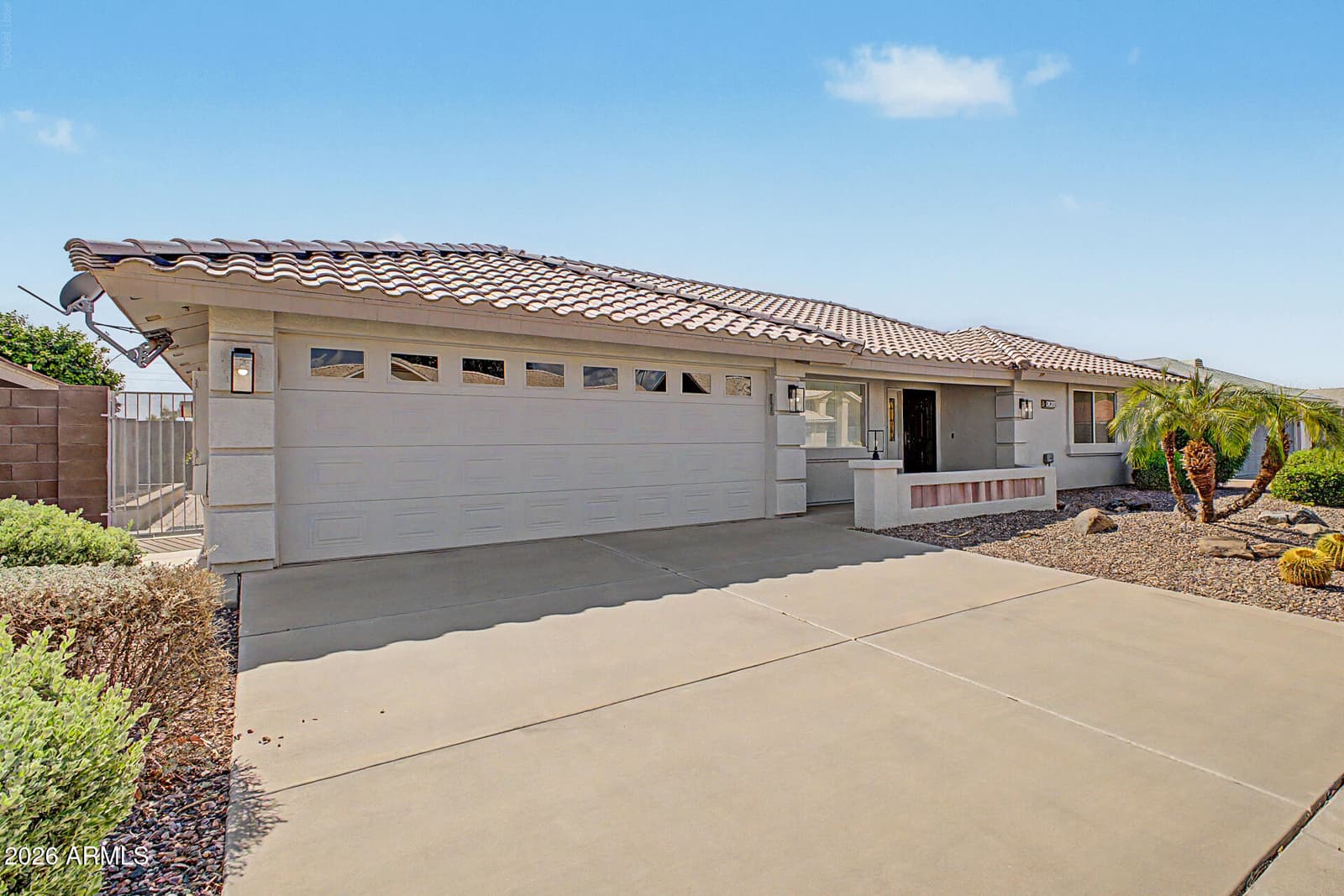 2562 S ACANTHUS, Mesa, AZ 85209 — photo 7 of 33