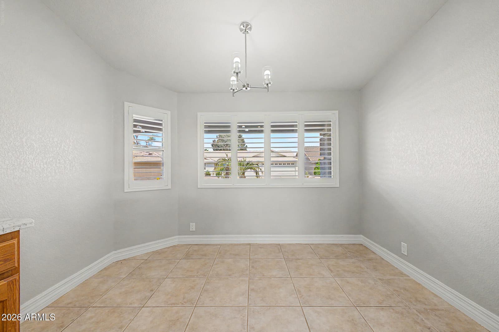 2562 S ACANTHUS, Mesa, AZ 85209 — photo 12 of 33