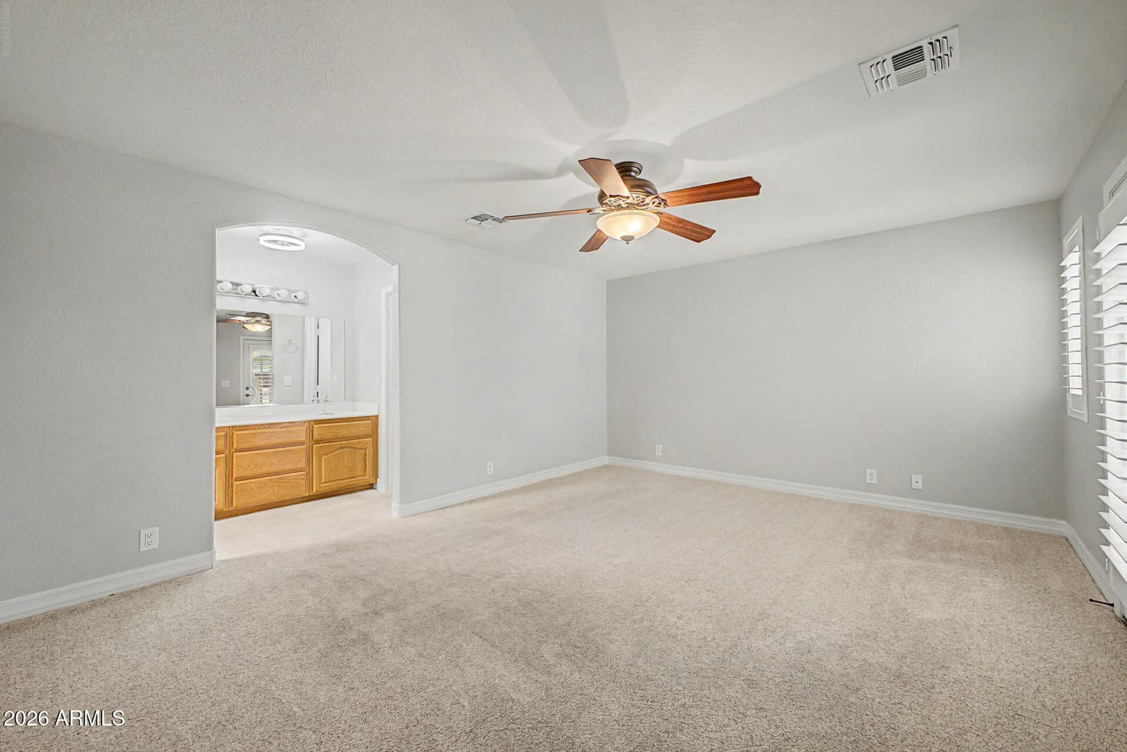 2562 S ACANTHUS, Mesa, AZ 85209 — photo 15 of 33