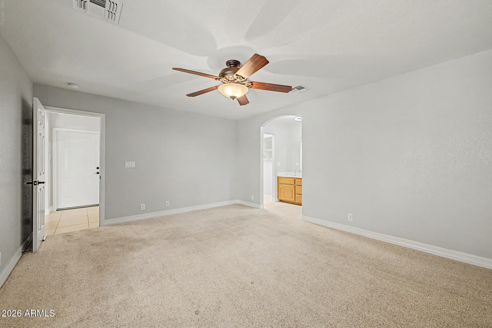 2562 S ACANTHUS, Mesa, AZ 85209 — photo 16 of 33