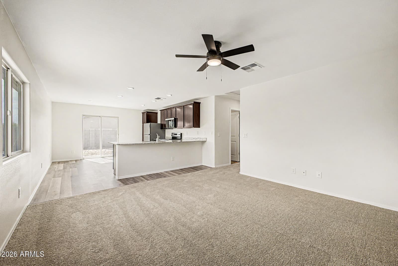 360 S OAK Street, Florence, AZ 85132 — photo 2 of 20