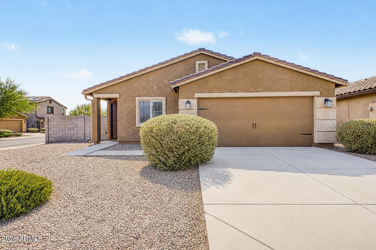360 S OAK Street, Florence, AZ 85132 — photo 1 of 20