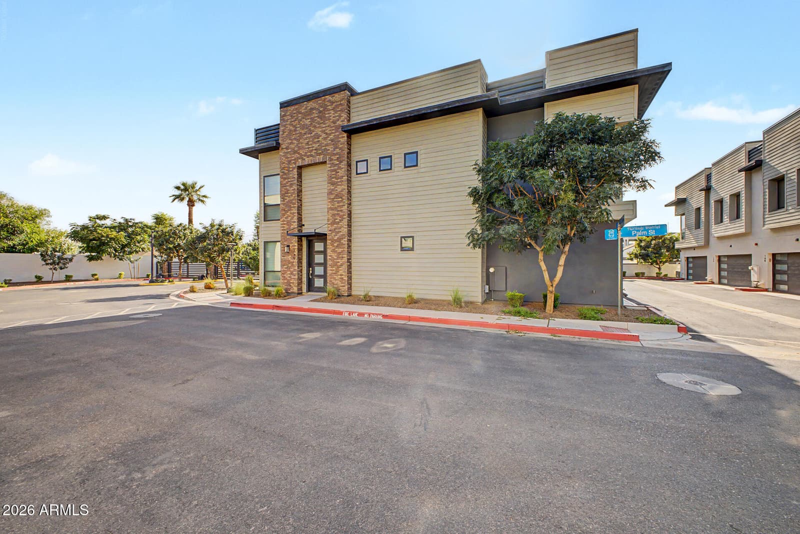 149 E LEXINGTON Avenue, Gilbert, AZ 85234 — photo 5 of 35
