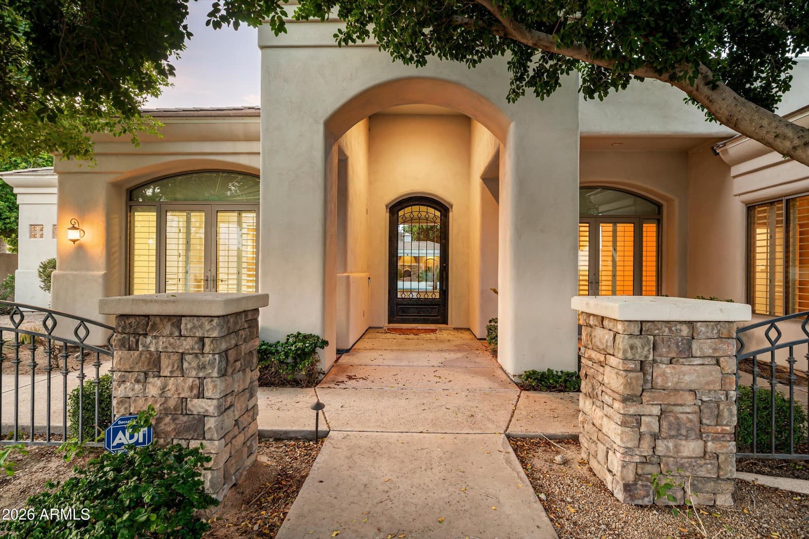6243 E CAMELBACK Road, Scottsdale, AZ 85251 — photo 4 of 44