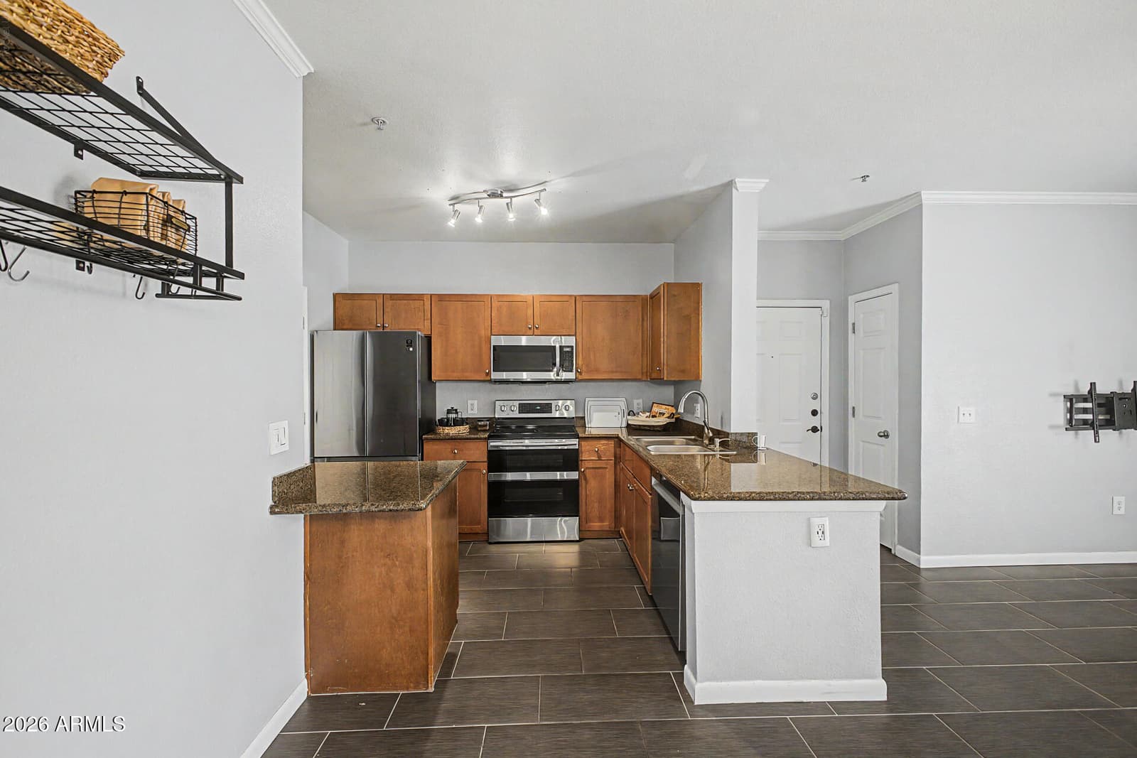 5345 E VAN BUREN Street 173, Phoenix, AZ 85008 — photo 12 of 34