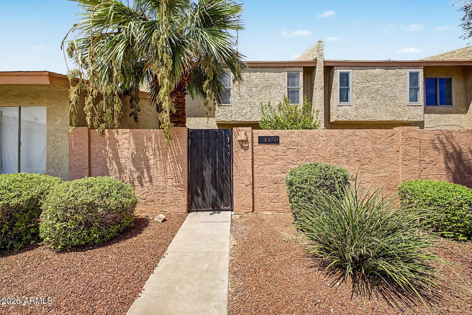 4470 W PALMAIRE Avenue, Glendale, AZ 85301 — photo 1 of 40