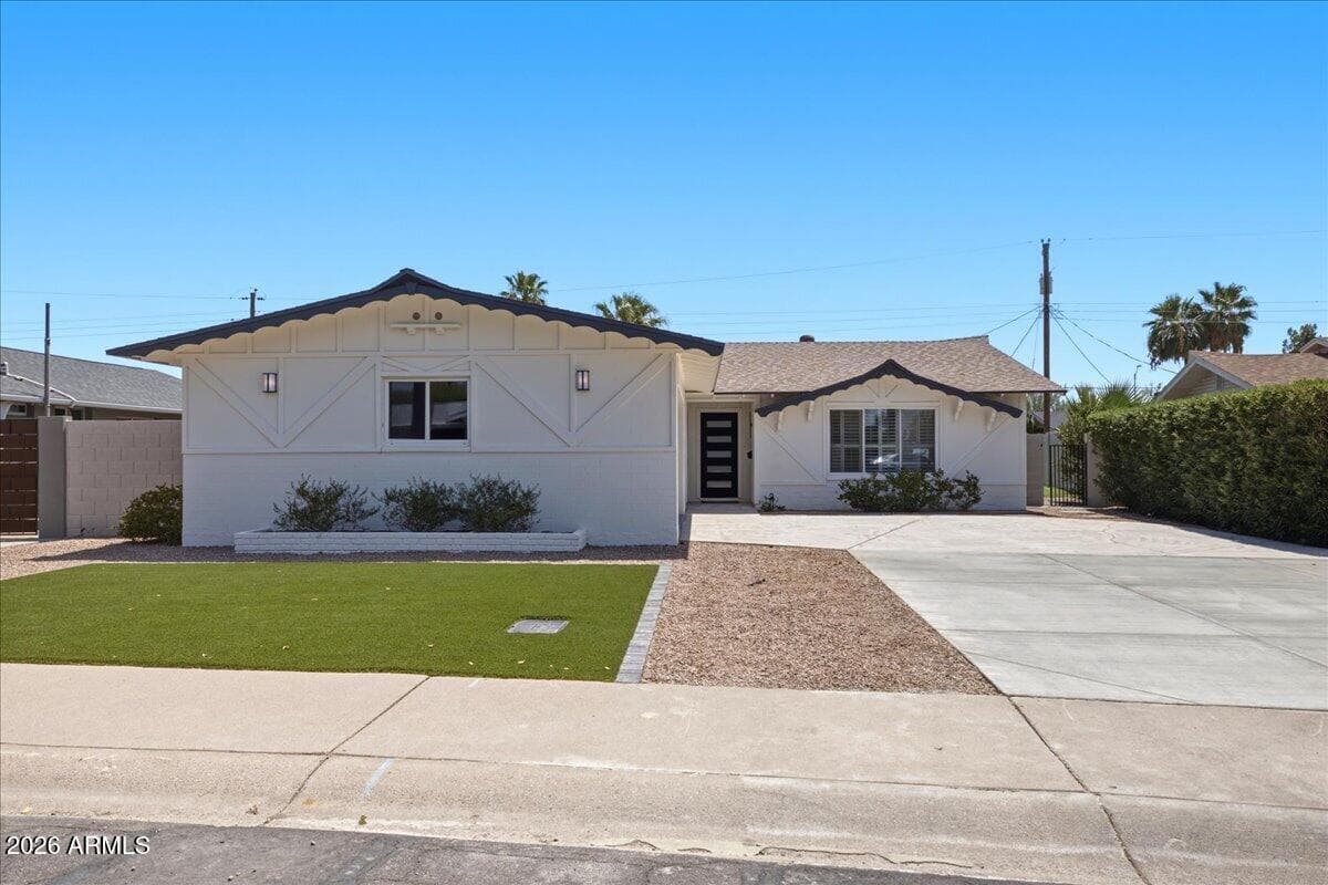 8649 E STARLIGHT Way, Scottsdale, AZ 85250 — photo 22 of 28