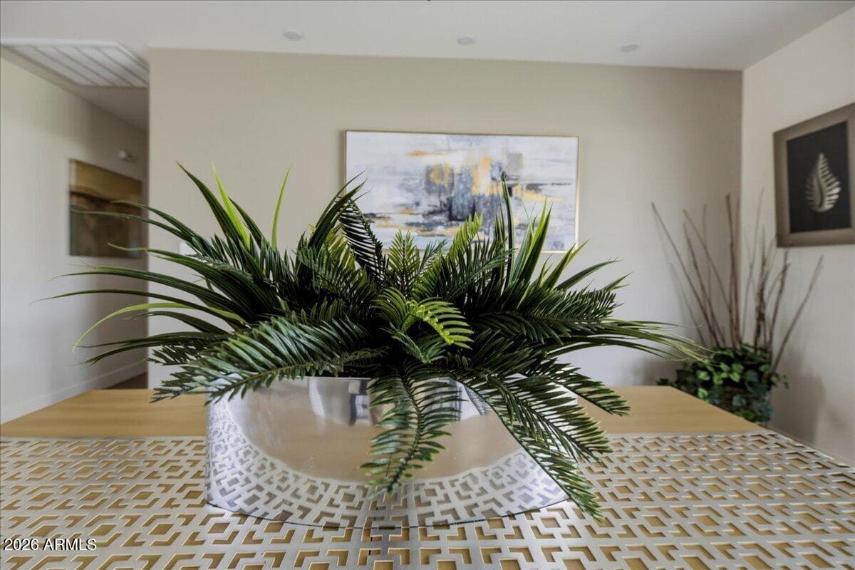 8649 E STARLIGHT Way, Scottsdale, AZ 85250 — photo 15 of 28