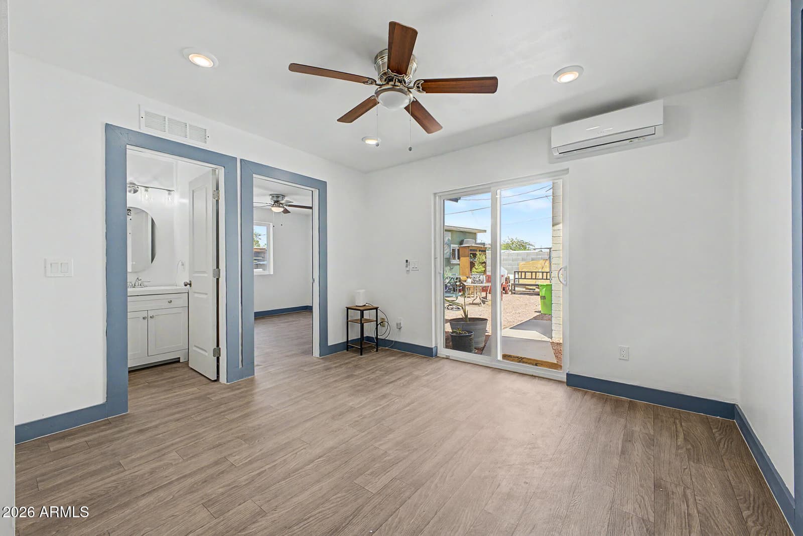 2922 W FILLMORE Street, Phoenix, AZ 85009 — photo 16 of 36