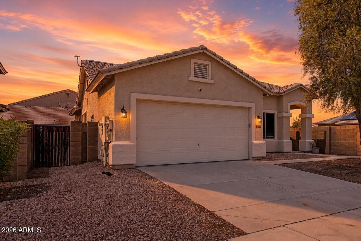 3650 S 257TH Avenue, Buckeye, AZ 85326 — photo 14 of 35
