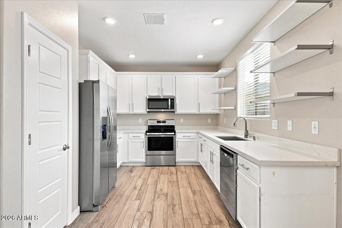 40537 W HELEN Court, Maricopa, AZ 85138 — photo 9 of 46