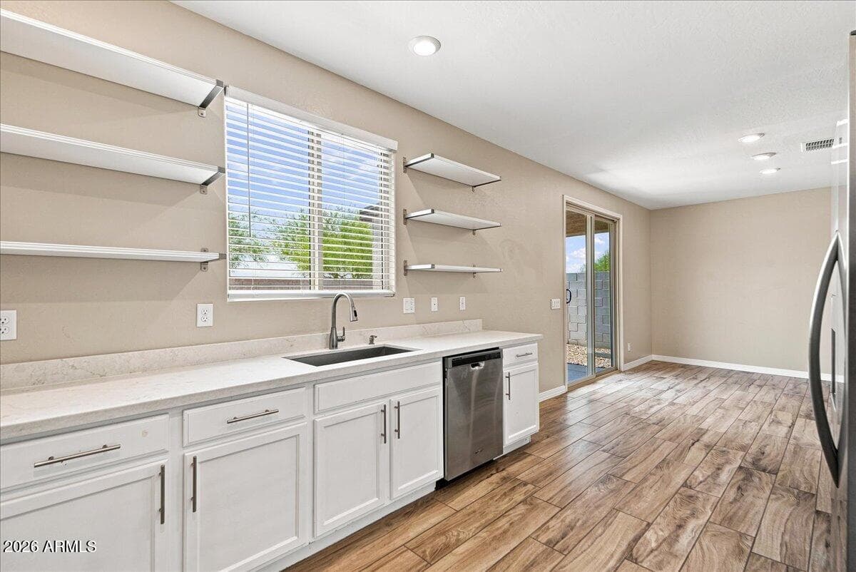 40537 W HELEN Court, Maricopa, AZ 85138 — photo 12 of 46