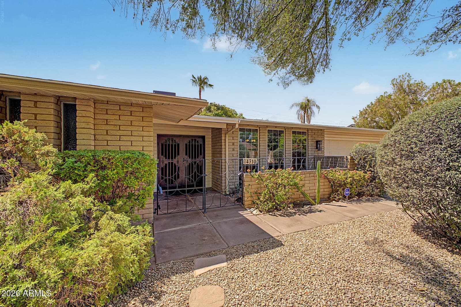 4310 N 86TH Place, Scottsdale, AZ 85251 — photo 4 of 49