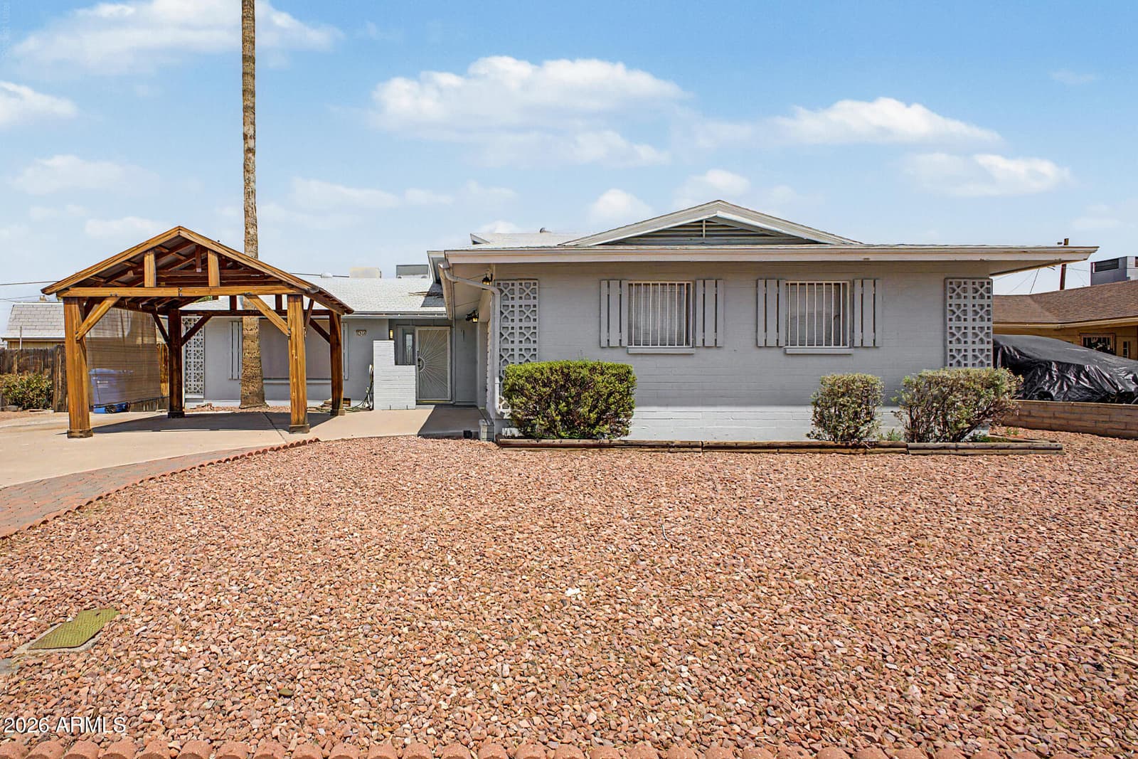 3944 W Montebello Avenue, Phoenix, AZ 85019 — photo 1 of 33