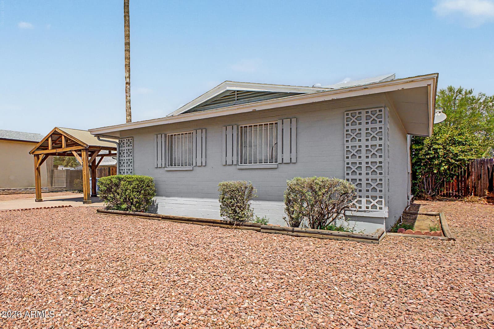 3944 W Montebello Avenue, Phoenix, AZ 85019 — photo 2 of 33