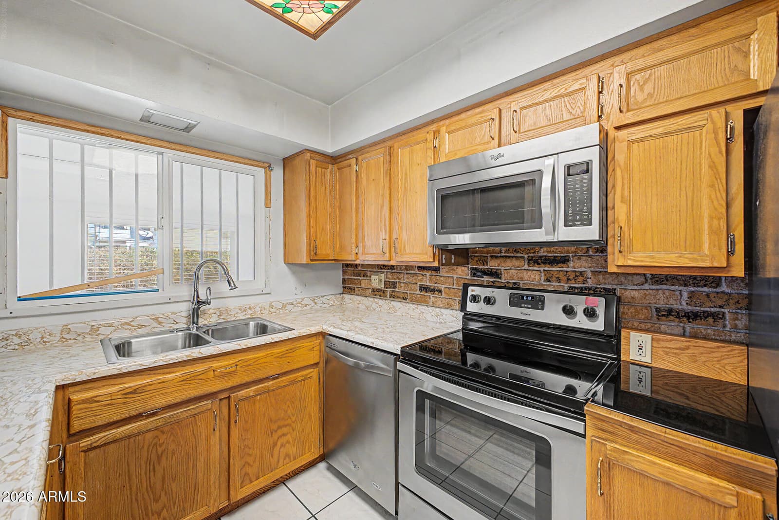 3944 W Montebello Avenue, Phoenix, AZ 85019 — photo 10 of 33