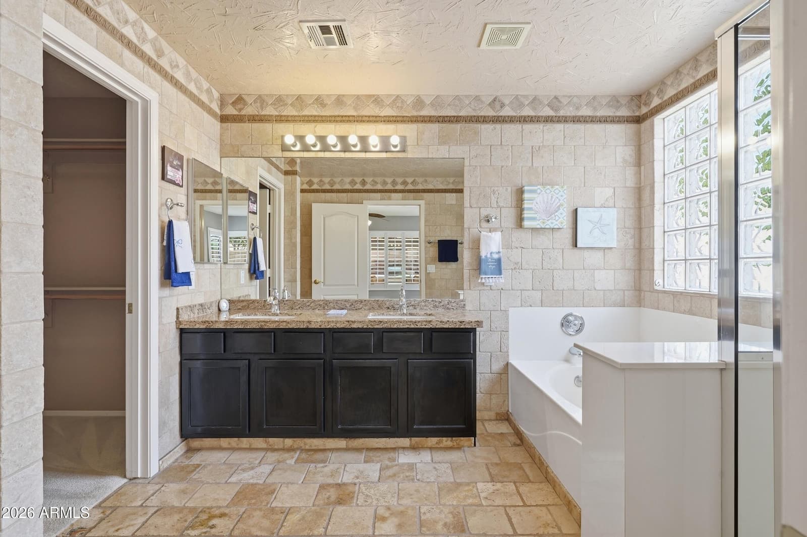 6780 W BUCKSKIN Trail, Peoria, AZ 85383 — photo 16 of 34