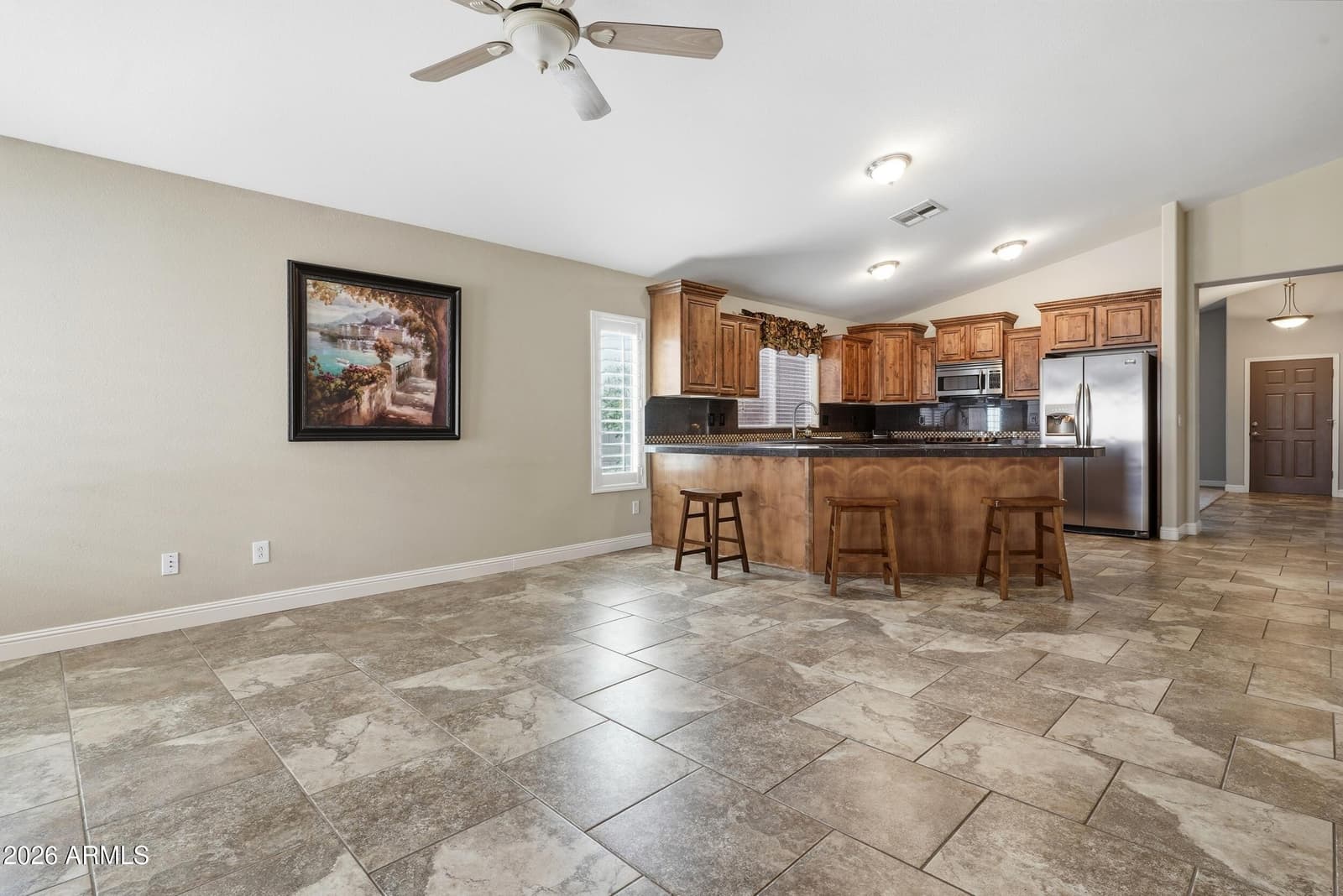 6780 W BUCKSKIN Trail, Peoria, AZ 85383 — photo 7 of 34