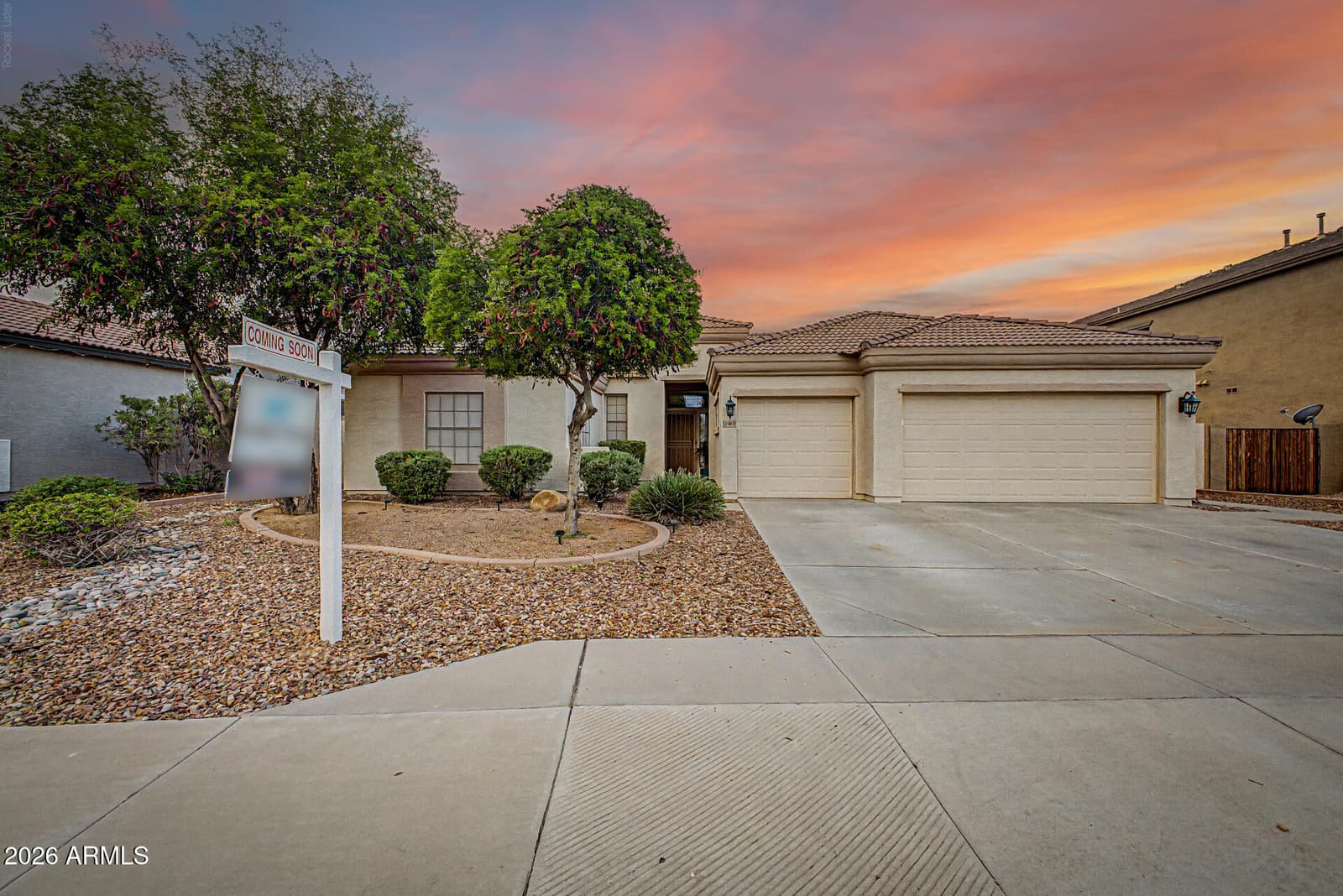 10455 E MEDINA Avenue, Mesa, AZ 85209 — photo 1 of 90
