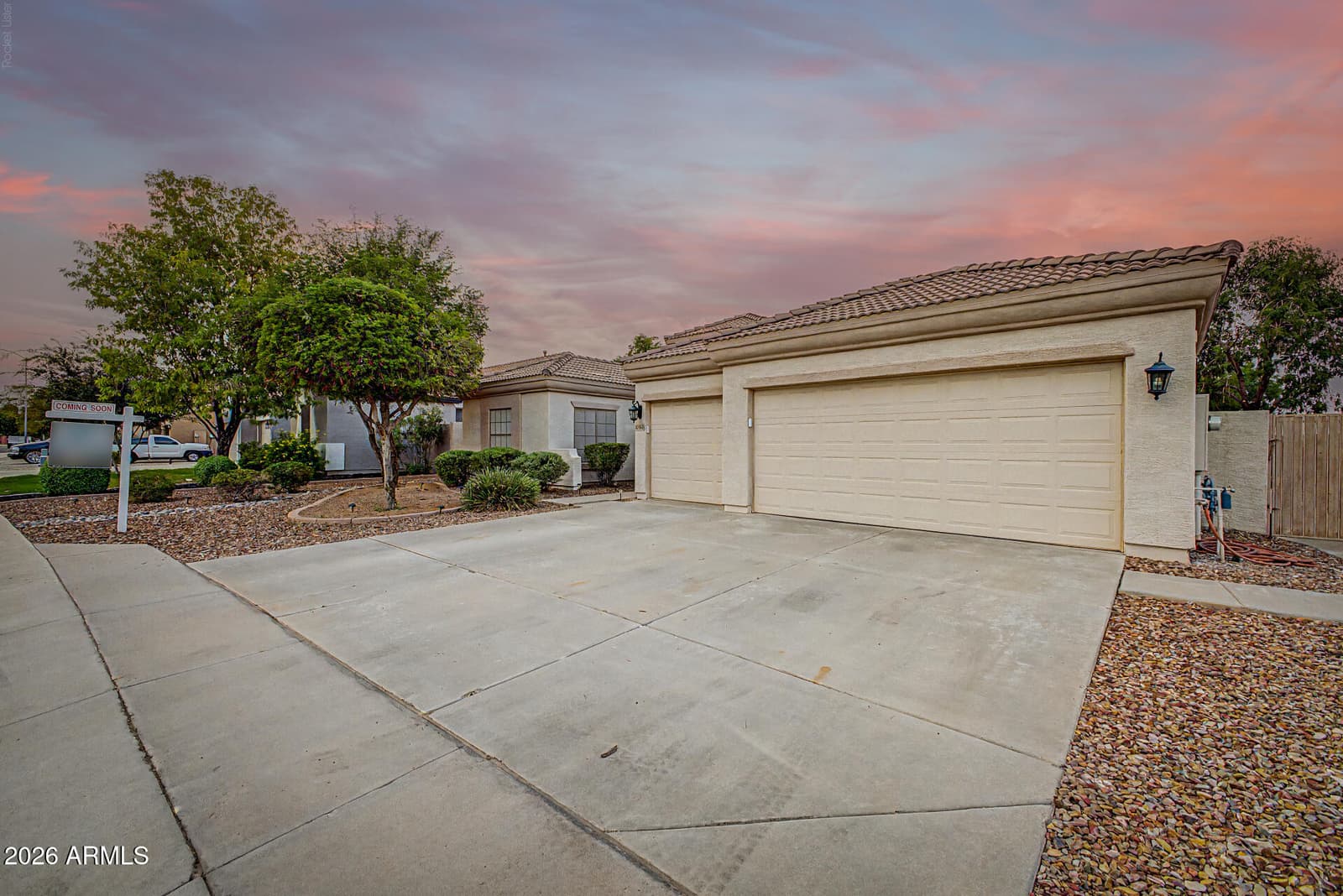 10455 E MEDINA Avenue, Mesa, AZ 85209 — photo 2 of 90