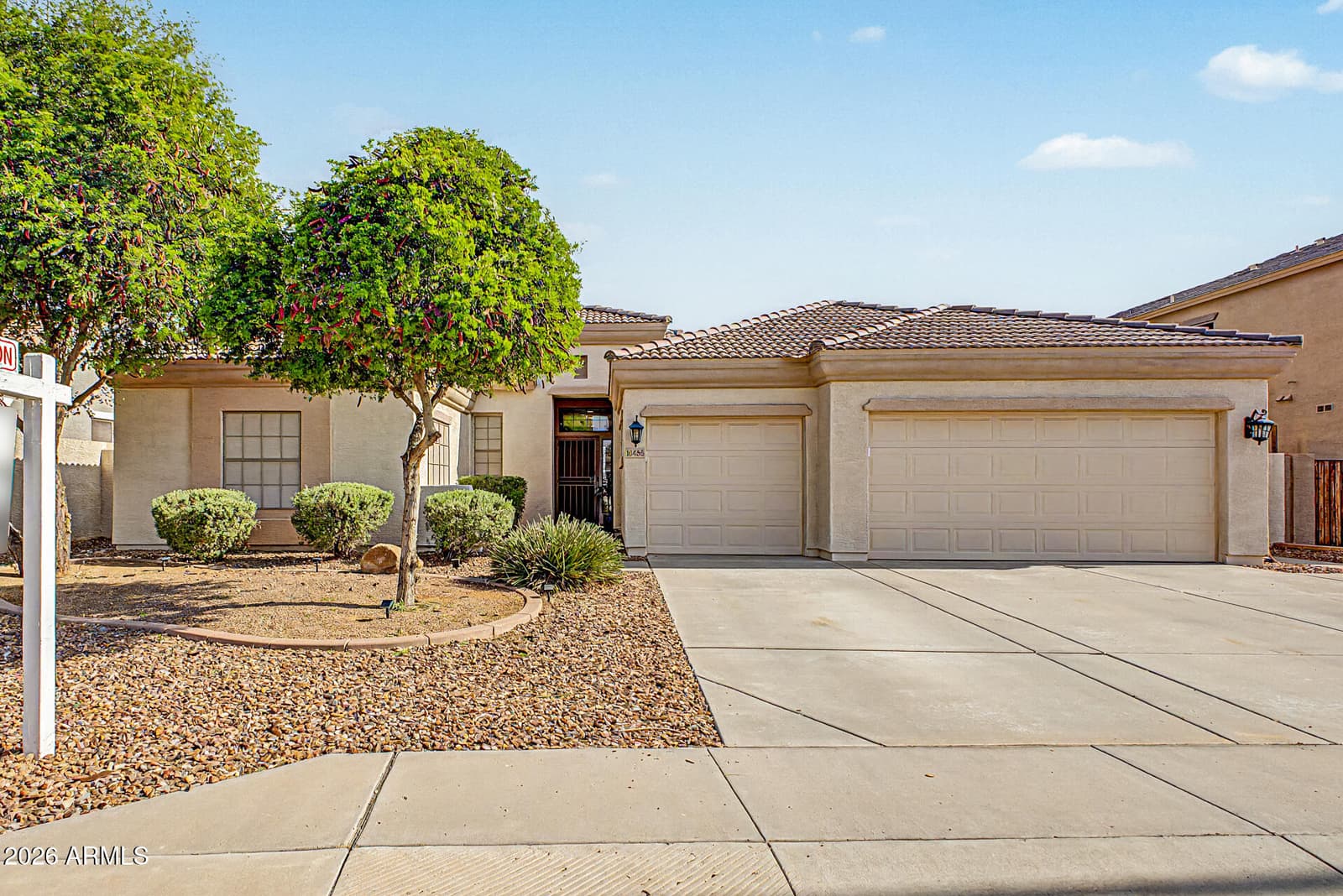 10455 E MEDINA Avenue, Mesa, AZ 85209 — photo 4 of 90