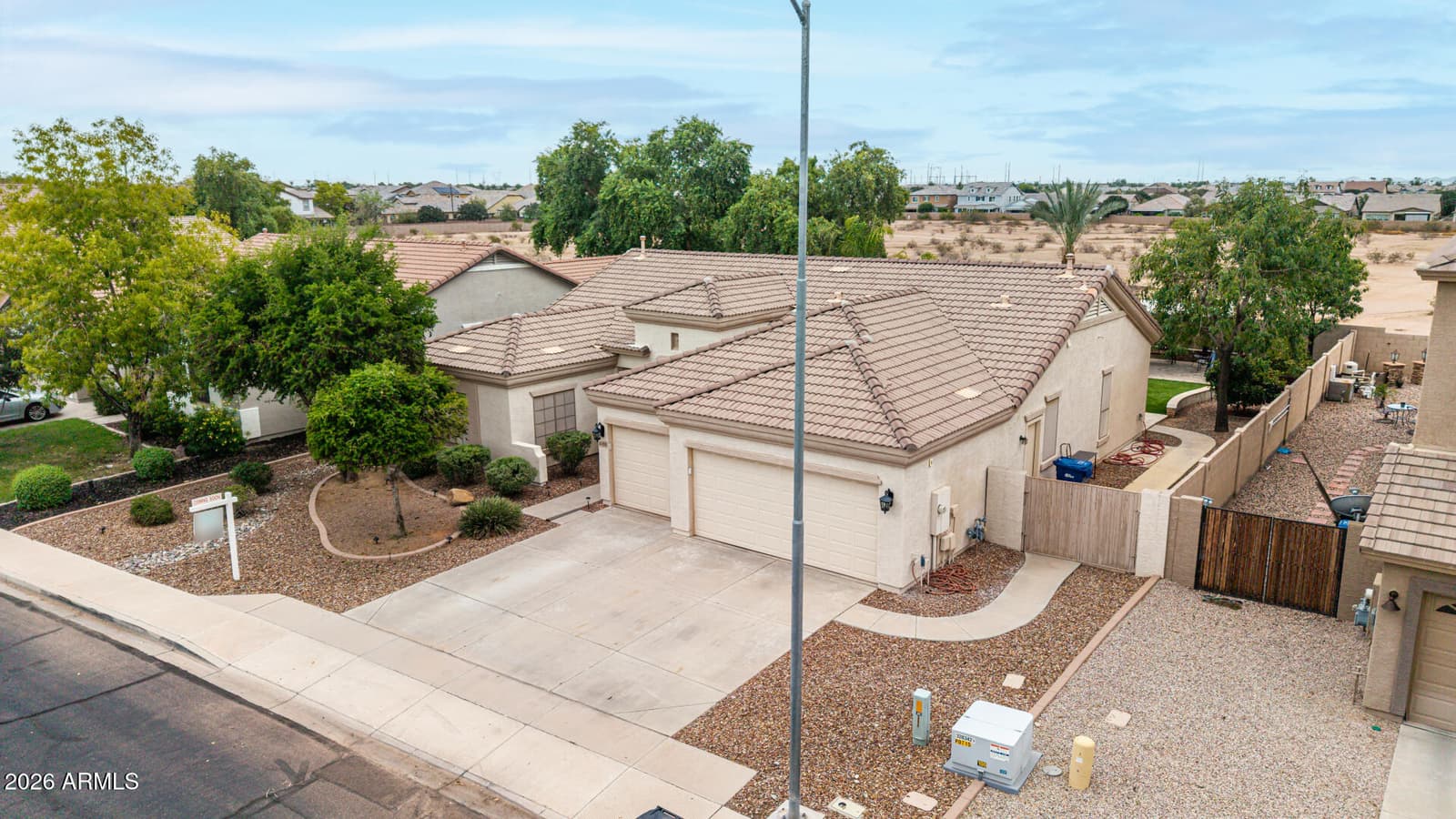 10455 E MEDINA Avenue, Mesa, AZ 85209 — photo 50 of 90