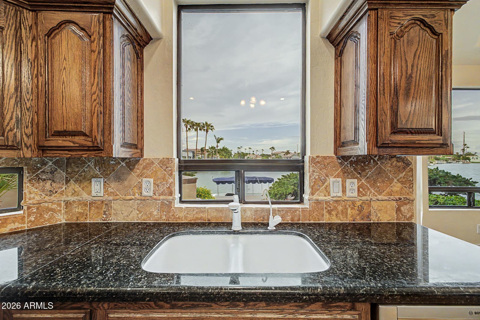1748 E QUEEN PALM Drive, Gilbert, AZ 85234 — photo 12 of 36