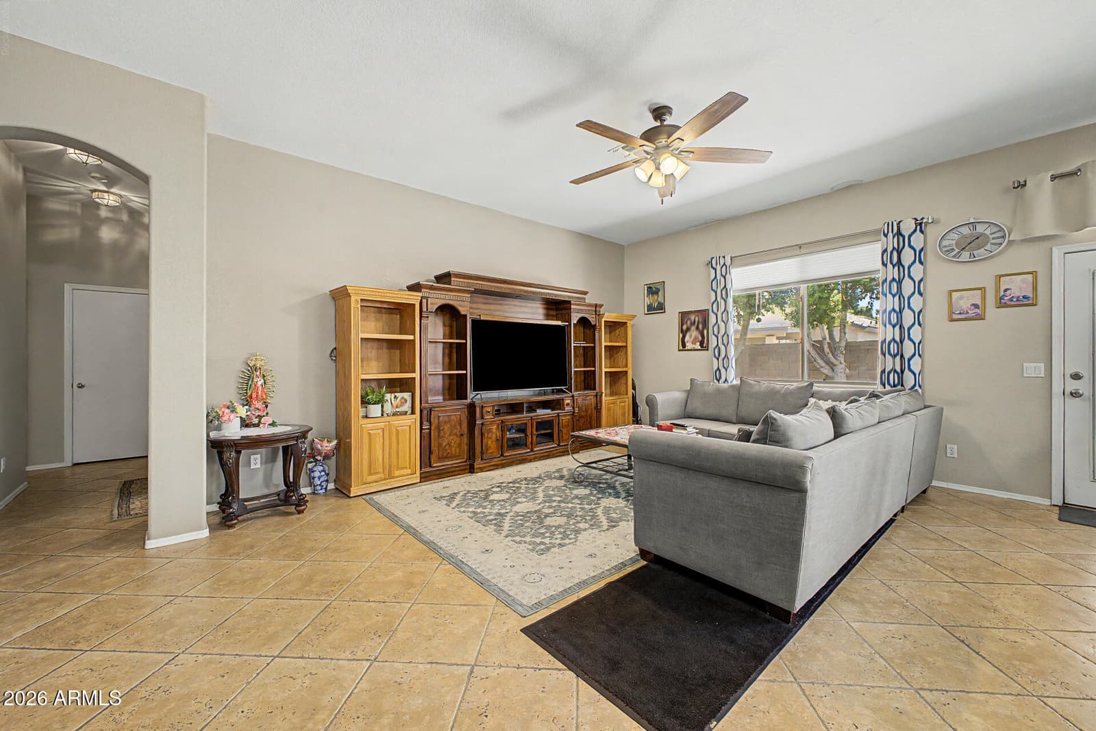 13401 W FARGO Drive, Surprise, AZ 85374 — photo 11 of 37