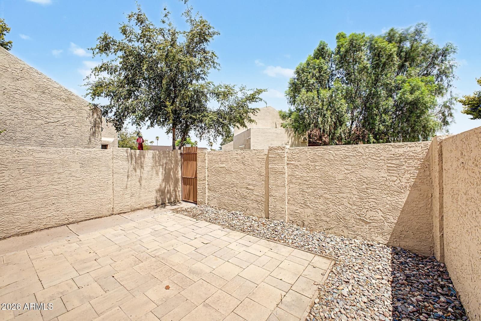 13833 N 41ST Lane, Phoenix, AZ 85053 — photo 3 of 31