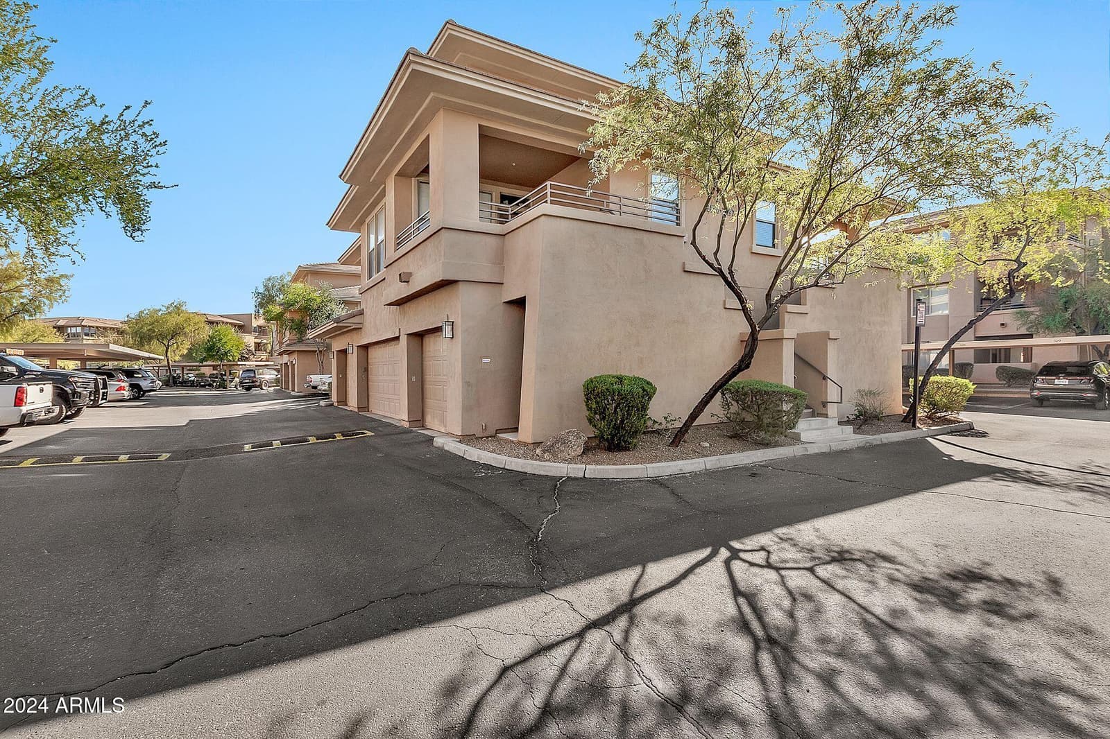 20100 N 78th Place 2096, Scottsdale, AZ 85255 — photo 2 of 32