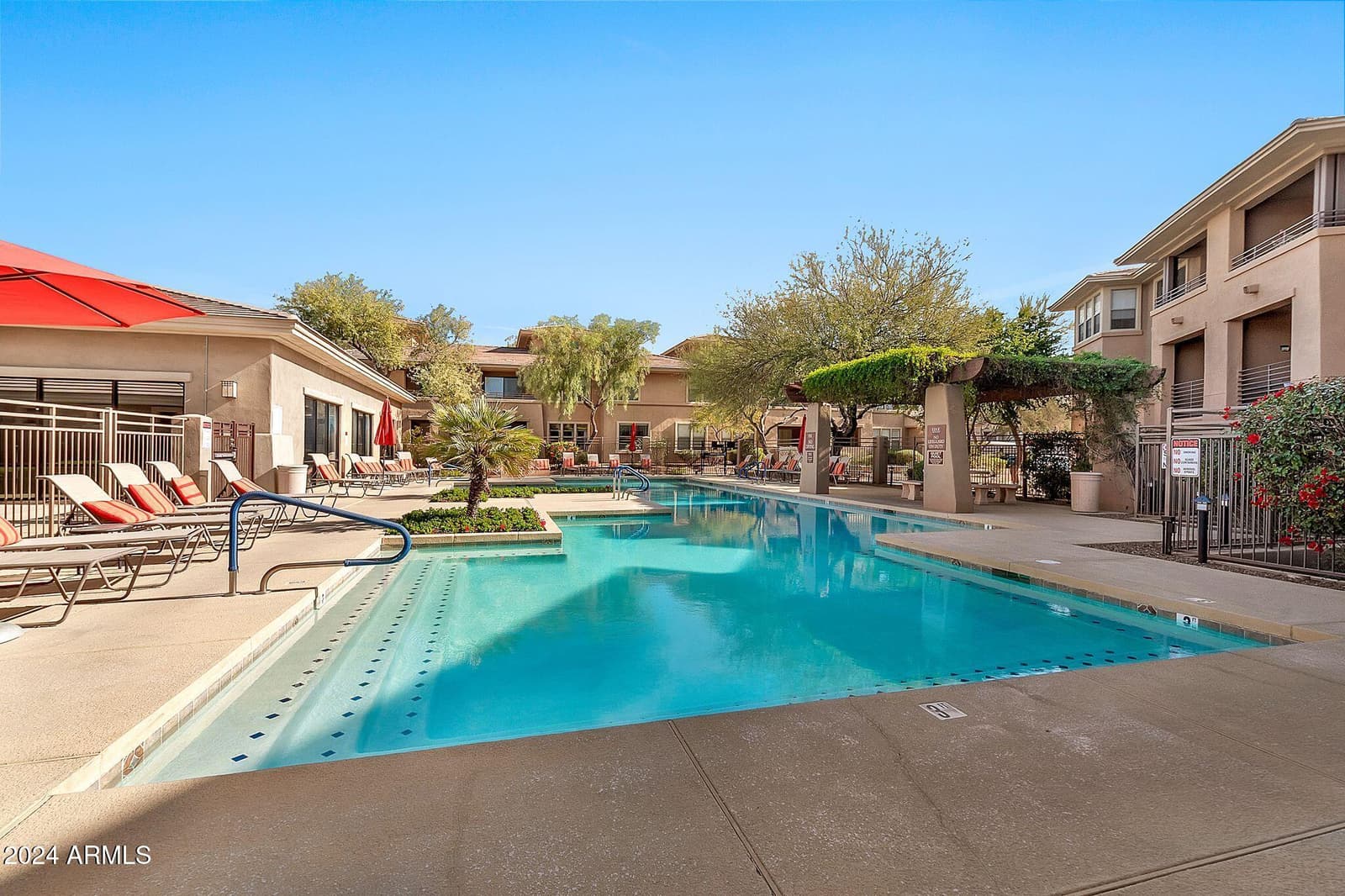 20100 N 78th Place 2096, Scottsdale, AZ 85255 — photo 29 of 32